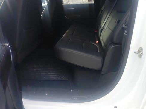 Used 2020 Chevrolet Silverado 2500 LT w/ Convenience Package image 14