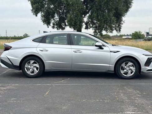 New 2026 Hyundai Sonata SE image 3