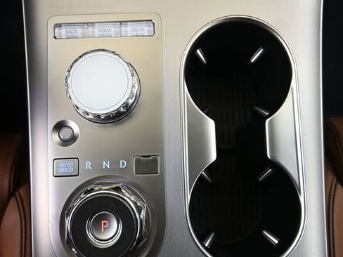 New 2026 Genesis GV70 2.5T Advanced image 31