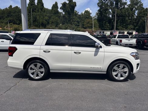 Certified 2022 Ford Expedition Platinum AWD/4WD image 5
