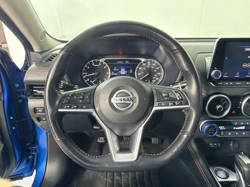 Used 2020 Nissan Sentra SR w/ Premium Package FWD image 15