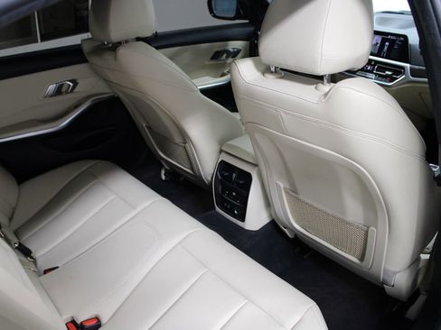 Used 2019 BMW 330i xDrive 330i xDrive image 29