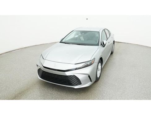 New 2026 Toyota Camry LE image 16