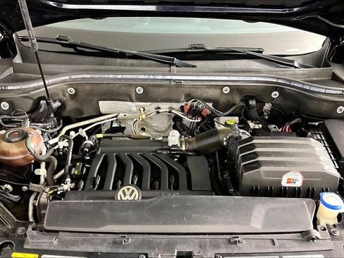Used 2019 Volkswagen Atlas SEL Premium image 31