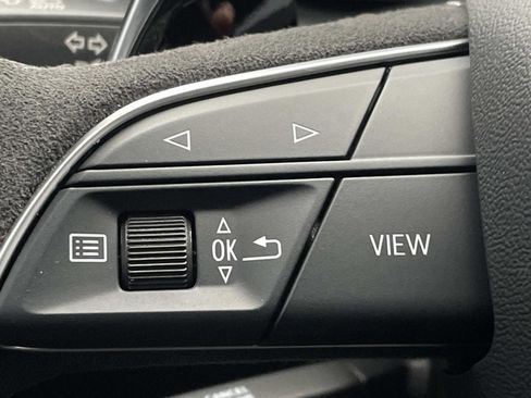 Certified 2025 Audi RS Q8 performance image 24