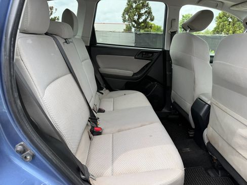 Used 2016 Subaru Forester 2.5i Premium w/ All-Weather Package AWD/4WD image 20