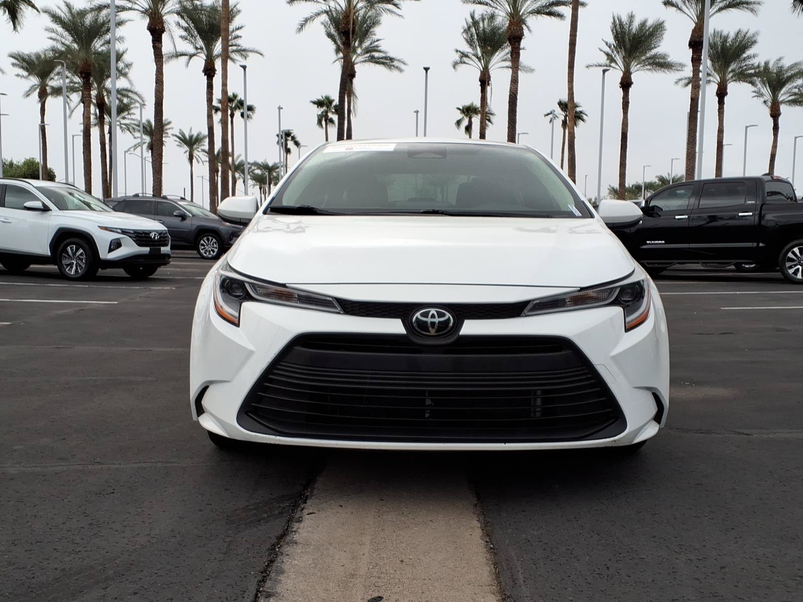 Used 2024 Toyota Corolla LE FWD image 2