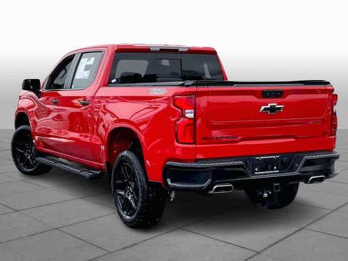 Used 2022 Chevrolet Silverado 1500 LT Trail Boss w/ Convenience Package II image 12