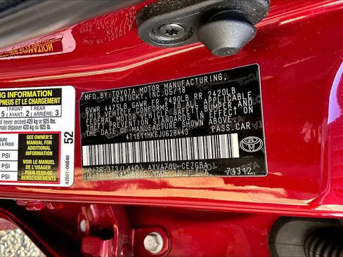 Used 2018 Toyota Camry XLE image 36