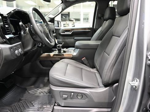 New 2026 Chevrolet Silverado 1500 RST w/ RST All Star Premium Package image 12