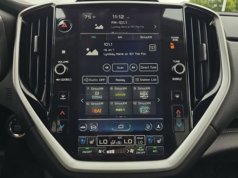 Used 2024 Subaru Ascent Touring AWD/4WD image 27
