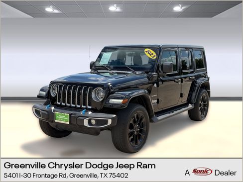 Used 2023 Jeep Wrangler Unlimited Sahara AWD/4WD image 1