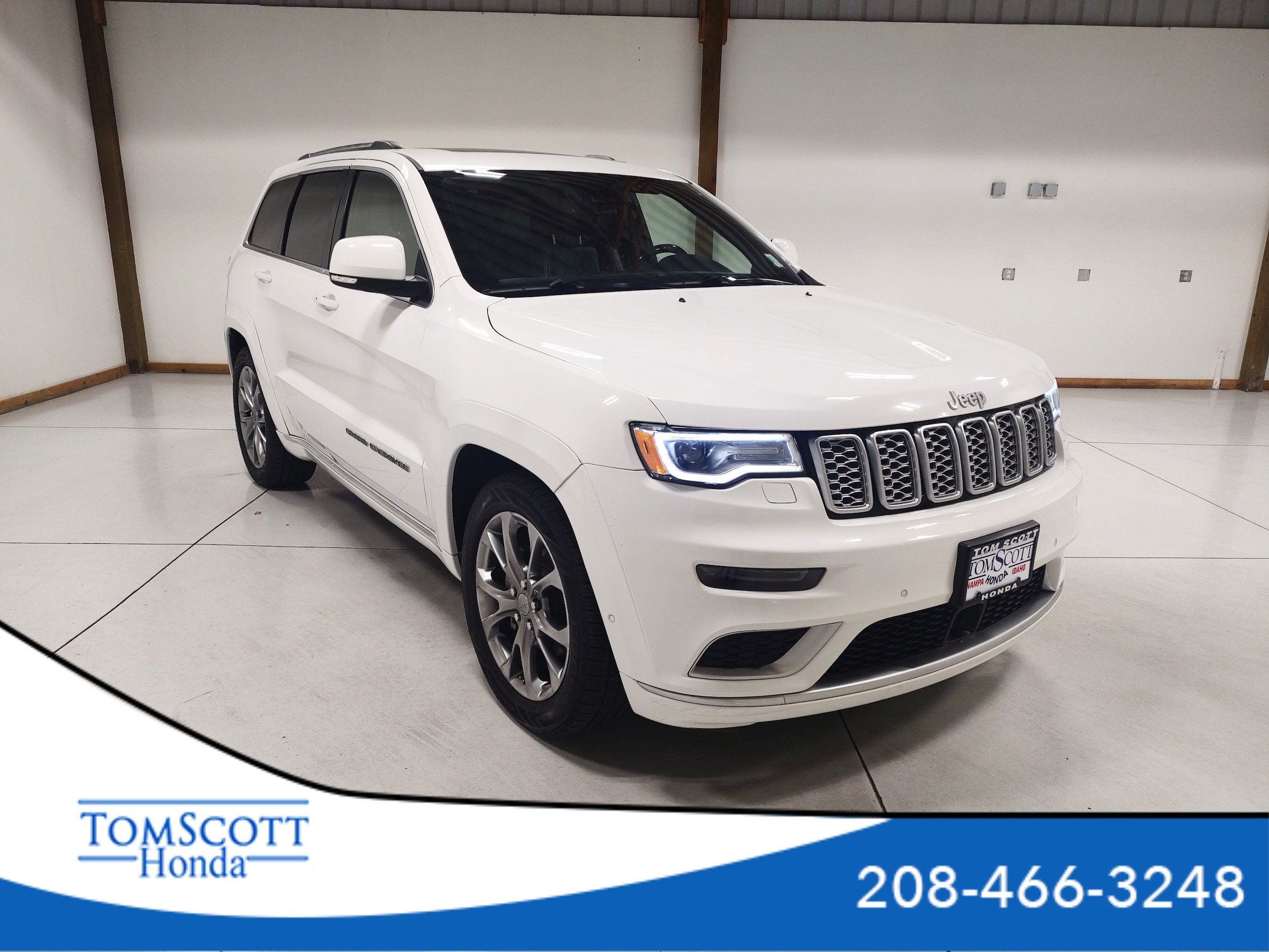 Used 2020 Jeep Grand Cherokee Summit AWD/4WD image 1