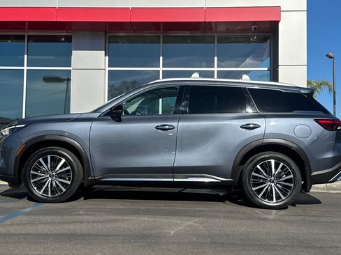 Used 2022 INFINITI QX60 Sensory w/ Vision Package image 8