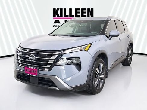 Used 2024 Nissan Rogue SL w/ SL Premium Package FWD image 3