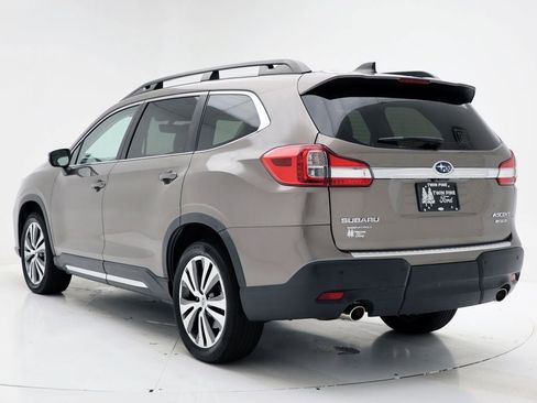 Used 2022 Subaru Ascent Limited w/ Technology Package image 8