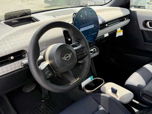 New 2026 MINI Cooper 2-Door Hardtop FWD image 7