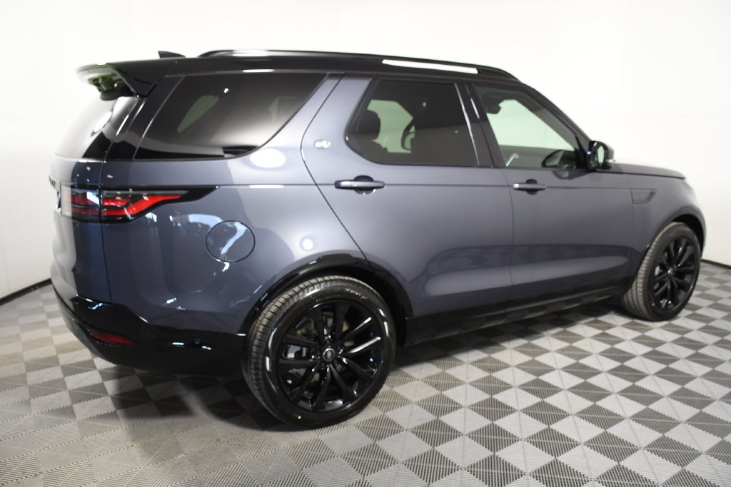 Certified 2026 Land Rover Discovery Dynamic SE AWD/4WD image 7