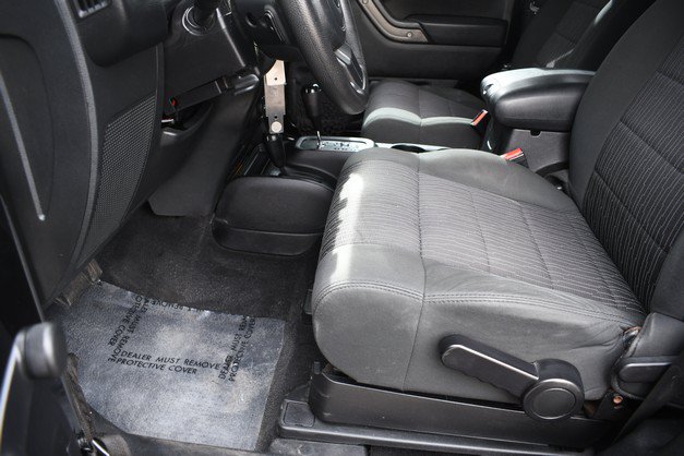Used 2012 Jeep Wrangler Sport AWD/4WD image 15