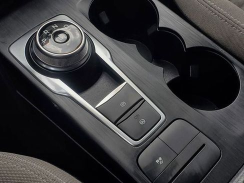Used 2022 Ford Escape SE w/ SE Sport Appearance Package FWD image 20