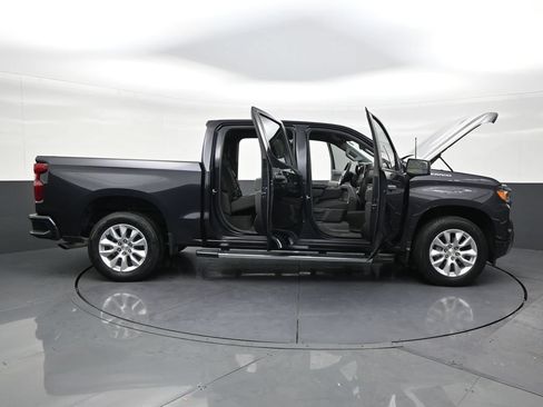 Used 2023 Chevrolet Silverado 1500 Custom RWD image 26