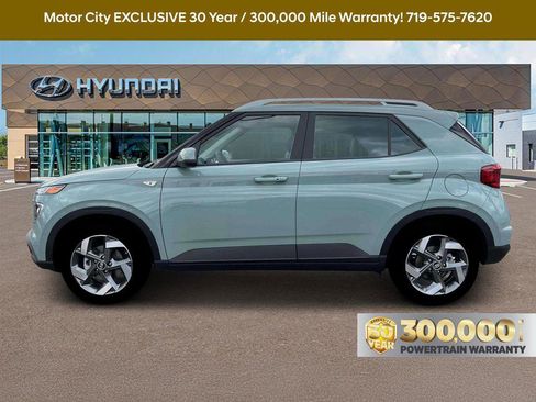 New 2025 Hyundai Venue SEL image 15