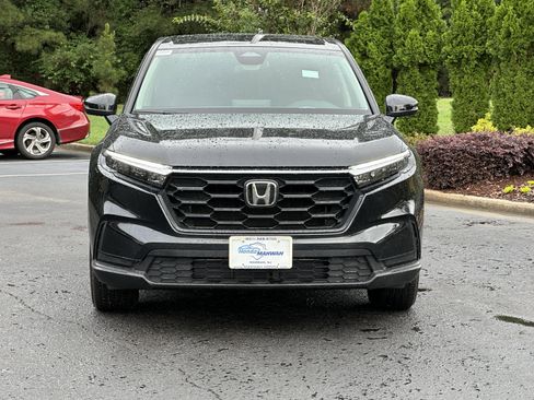 Used 2025 Honda CR-V LX image 3