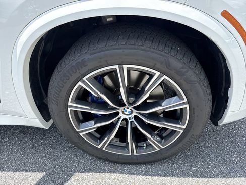 Used 2023 BMW X5 xDrive40i w/ Executive Package AWD/4WD image 7