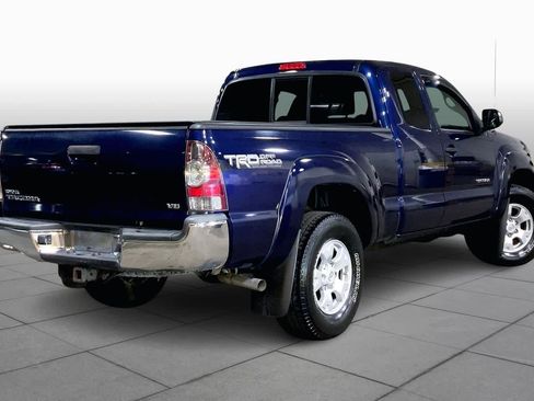 Used 2013 Toyota Tacoma 4x4 Access Cab V6 w/ TRD Off-Road Pkg image 13