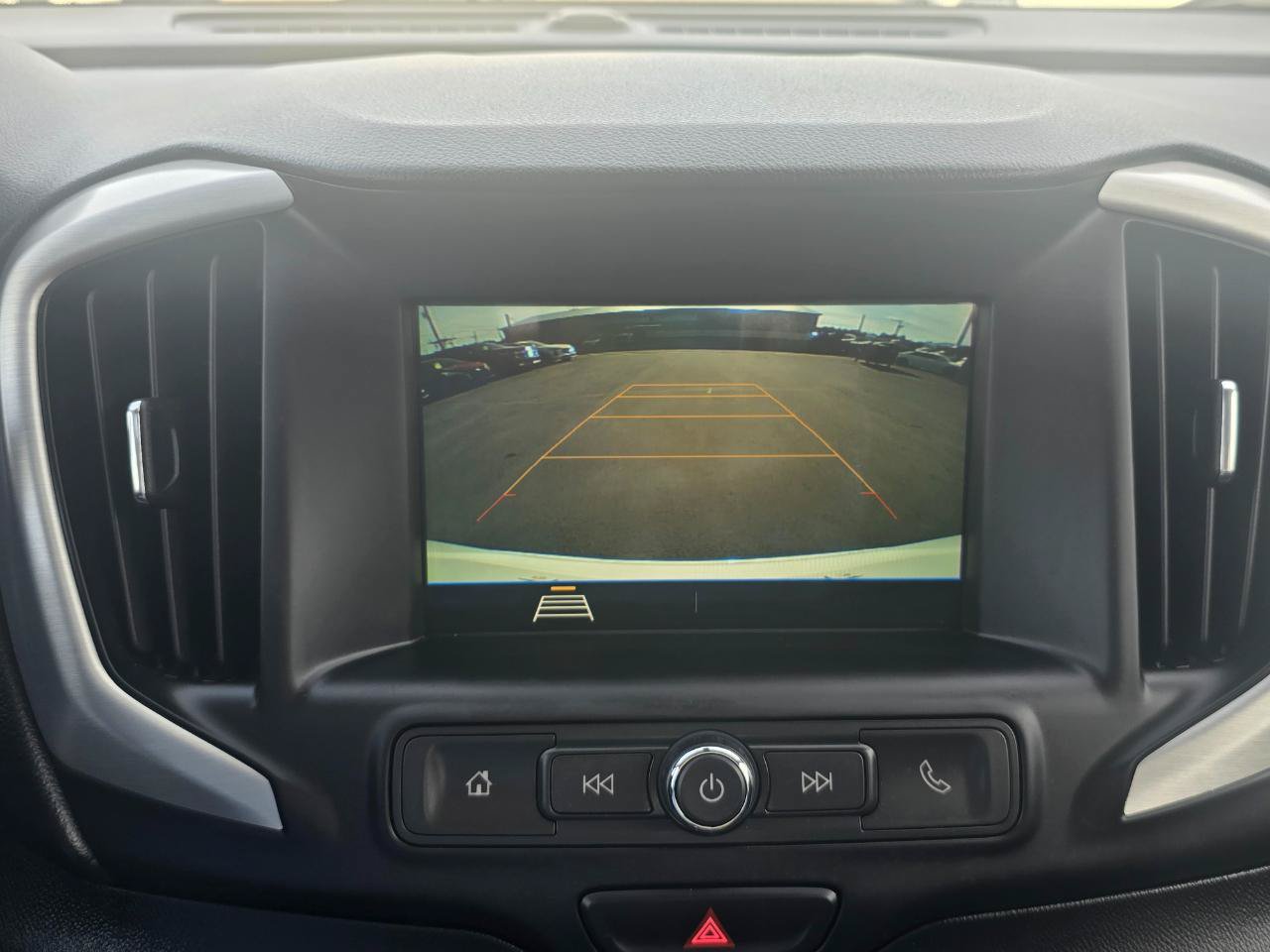 Used 2019 GMC Terrain SLE w/ Driver Convenience Package AWD/4WD image 10