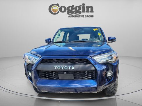 Used 2023 Toyota 4Runner SR5 Premium w/ Moonroof Package image 11