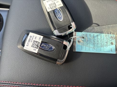 New 2026 Ford Explorer ST-Line w/ ST-Line Street Pack image 32