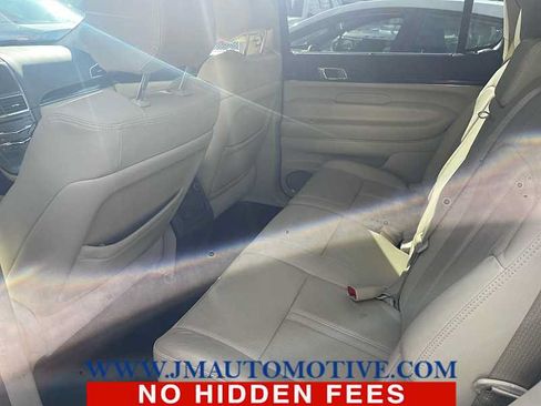 Used 2018 Lincoln MKT AWD w/ Technology Package image 3