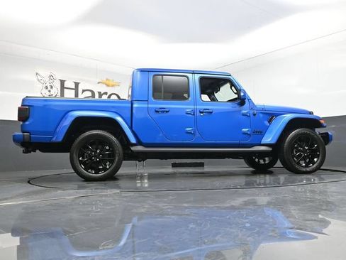 Used 2022 Jeep Gladiator Overland AWD/4WD image 52