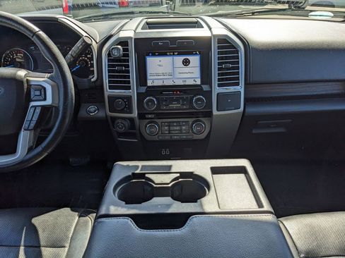 Used 2016 Ford F150 Lariat w/ Trailer Tow Package image 19