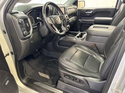 Certified 2020 Chevrolet Silverado 1500 LTZ w/ LTZ Premium Package AWD/4WD image 12
