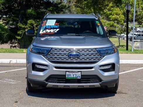 Used 2021 Ford Explorer Limited w/ Equipment Group 301A image 2
