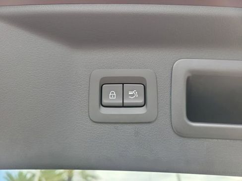 Certified 2024 MAZDA CX-90 Plug-In Hybrid w/ Premium Pkg AWD/4WD image 9