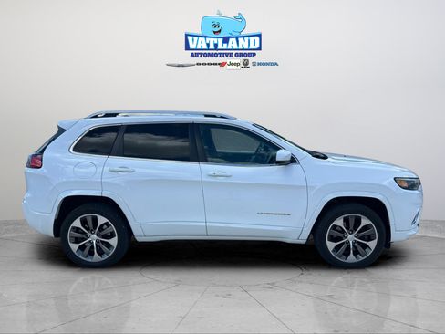 Certified 2019 Jeep Cherokee Overland AWD/4WD image 6