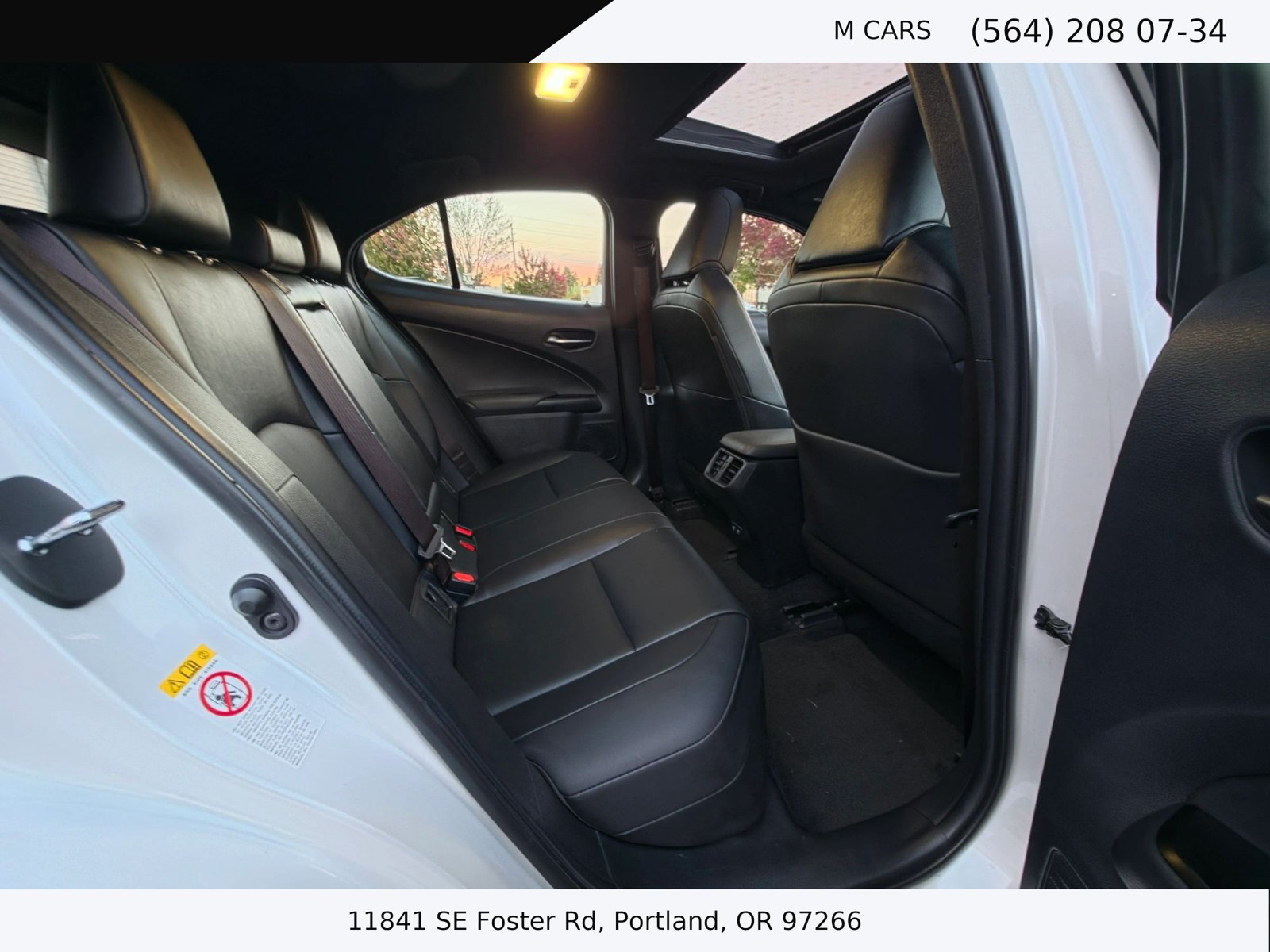 Used 2019 Lexus UX 200 FWD image 14