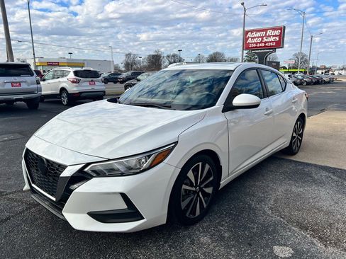 Used 2023 Nissan Sentra SV w/ SV Premium Package image 4