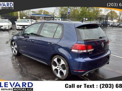 Used 2013 Volkswagen Golf 4-Door FWD image 5