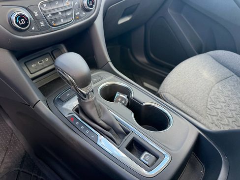 Certified 2023 Chevrolet Equinox LT image 32