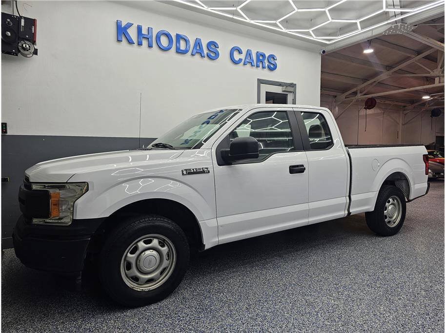 Used 2018 Ford F150 XL w/ Equipment Group 101A Mid RWD image 2
