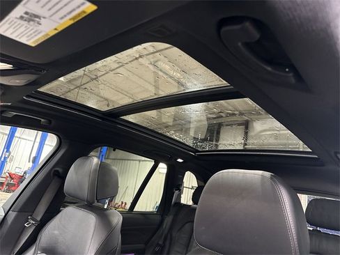 Used 2019 BMW X5 xDrive50i w/ Executive Package image 20