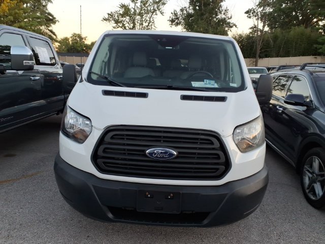 Used 2016 Ford Transit 150 XL RWD image 2