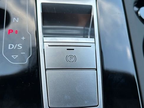 New 2026 Audi Q8 Prestige w/ Prestige Package image 43