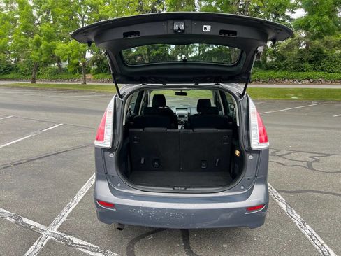 Used 2010 MAZDA MAZDA5 Sport FWD image 17