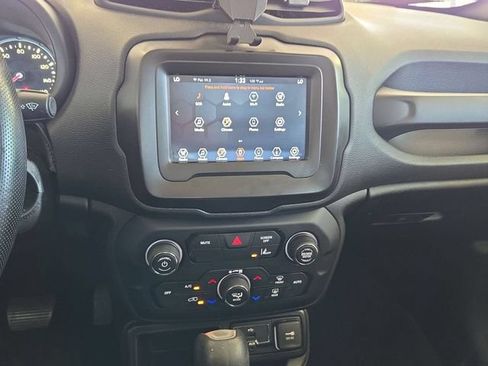 Used 2021 Jeep Renegade Sport FWD image 20