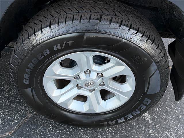 Used 2024 Toyota 4Runner SR5 RWD image 33